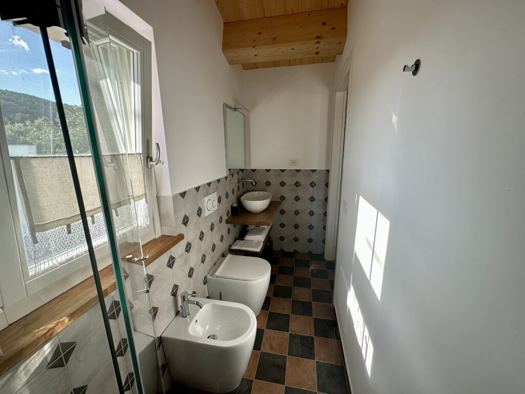 Camera con terrazzo